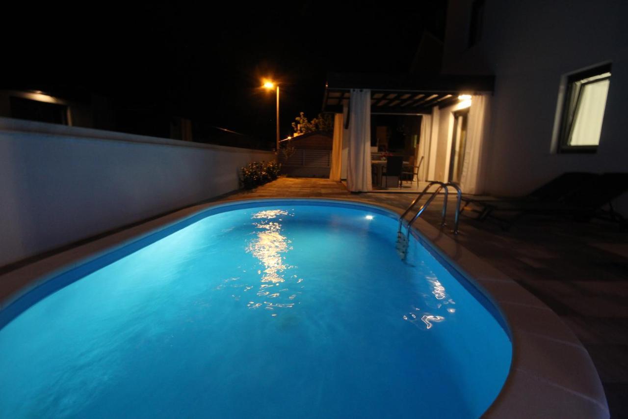Villa Essenza - Luksuzne Kuce Za Odmor Водице Екстериор снимка