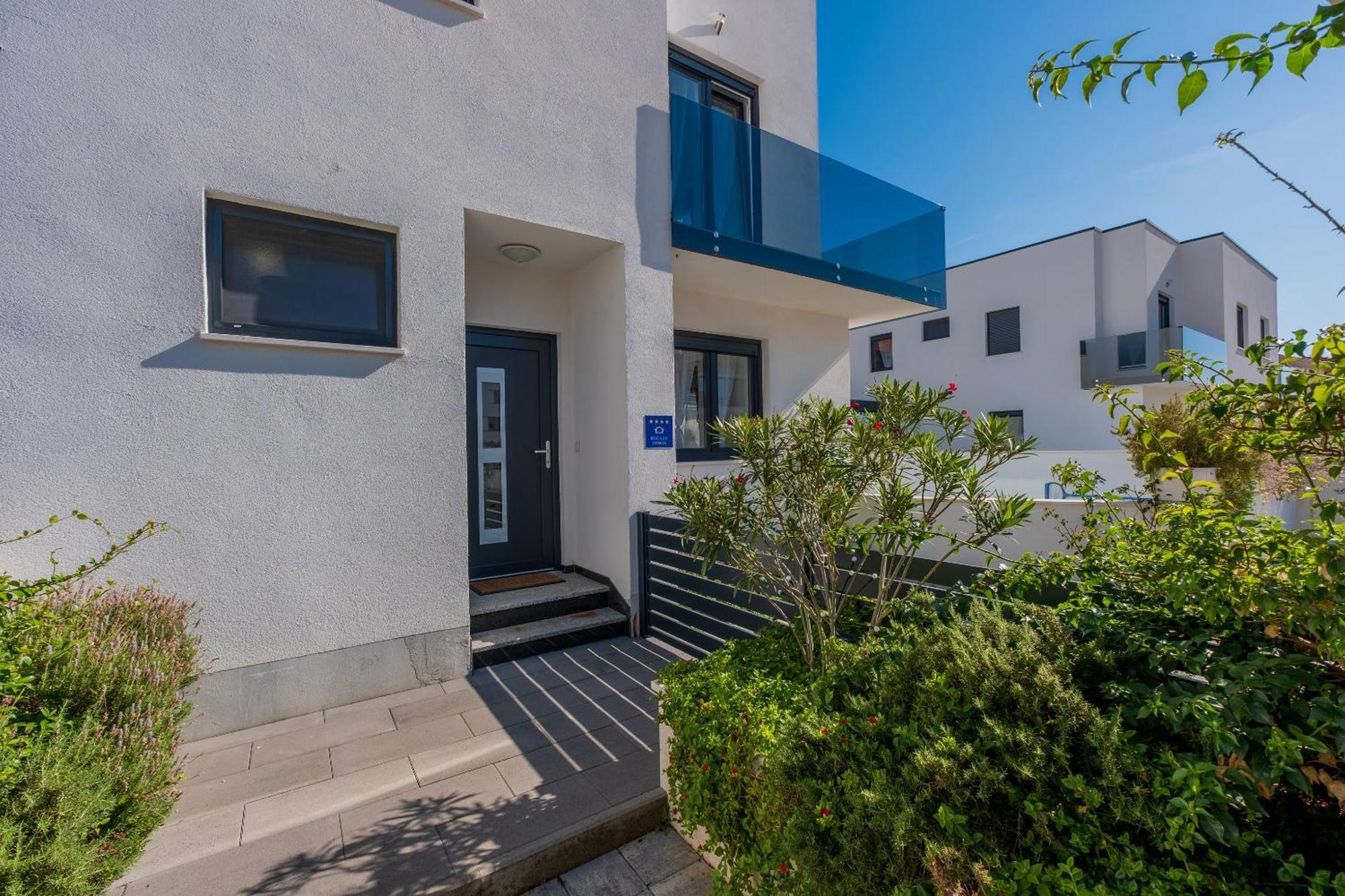 Villa Essenza - Luksuzne Kuce Za Odmor Водице Екстериор снимка
